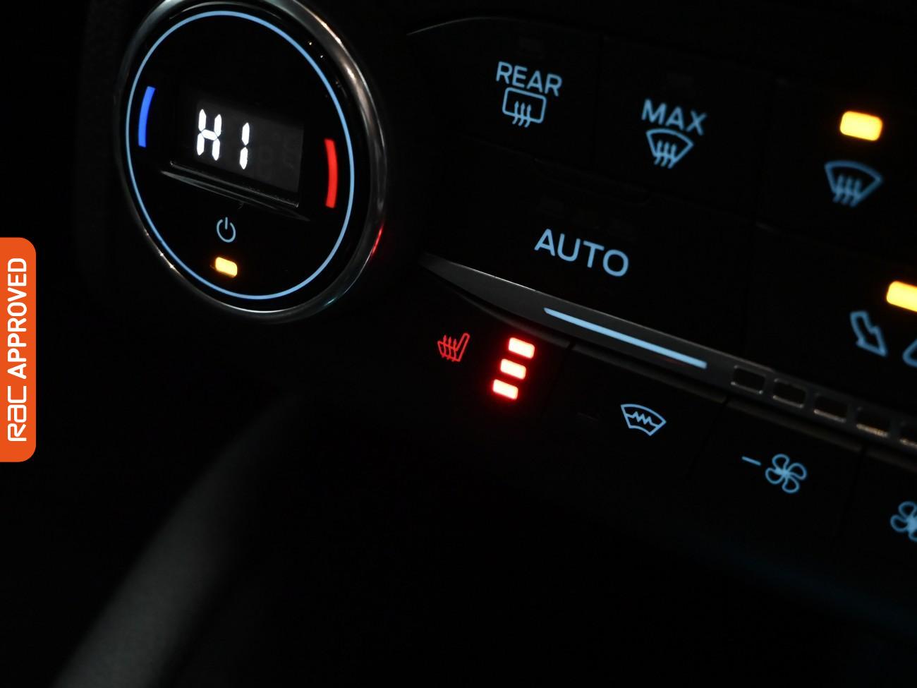 Used Ford Focus 2020 for sale - 78055905: Photo 18