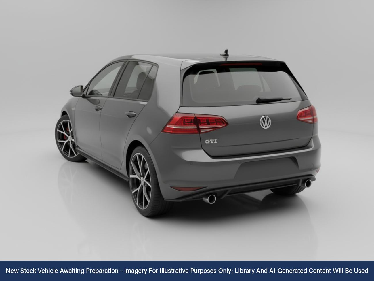 Used Volkswagen Golf 2017 for sale - 76541002: Photo 2