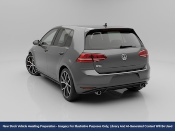 Used Volkswagen Golf 2017 for sale - 76541002: Photo