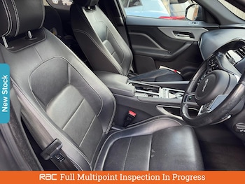 Used Jaguar F-Pace 2017 for sale - 75944769: Photo