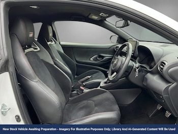 Used Toyota Yaris 2021 for sale - 77421468: Photo