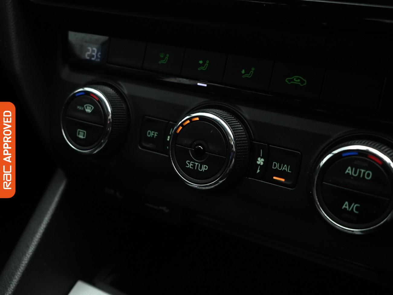 Used Skoda Octavia 2014 for sale - 76767769: Photo 23