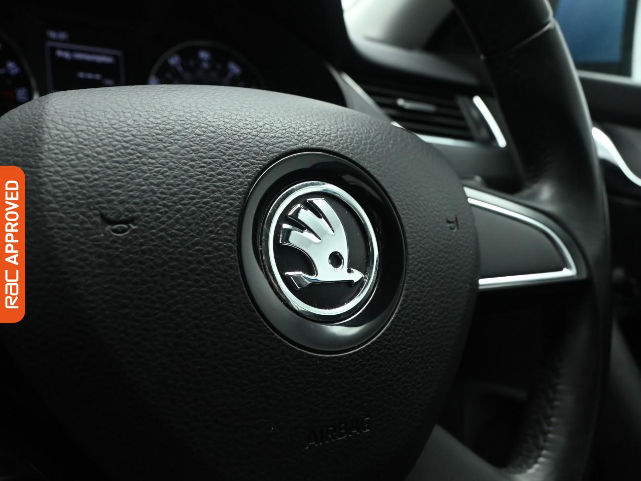 Used Skoda Octavia 2014 for sale - 76767769: Photo 24