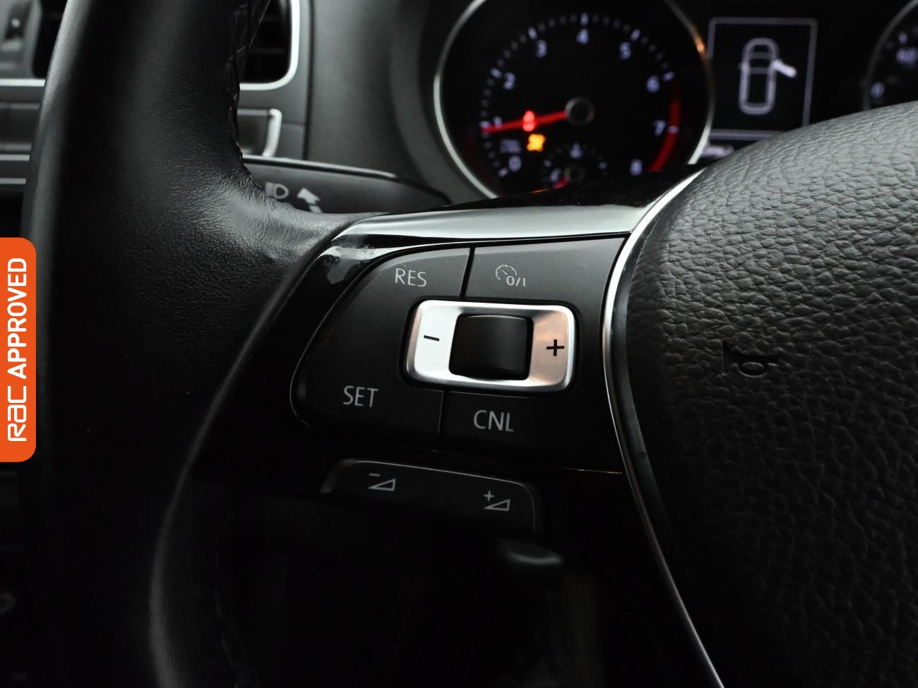 Used Volkswagen Polo 2017 for sale - 76718469: Photo 24