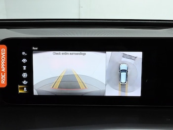 Used Mercedes-Benz EQC 2022 for sale - 76750802: Photo