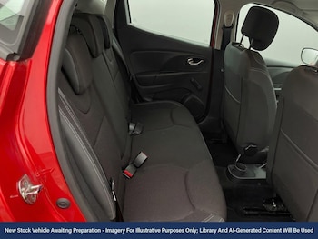 Used Renault Clio 2018 for sale - 77872567: Photo