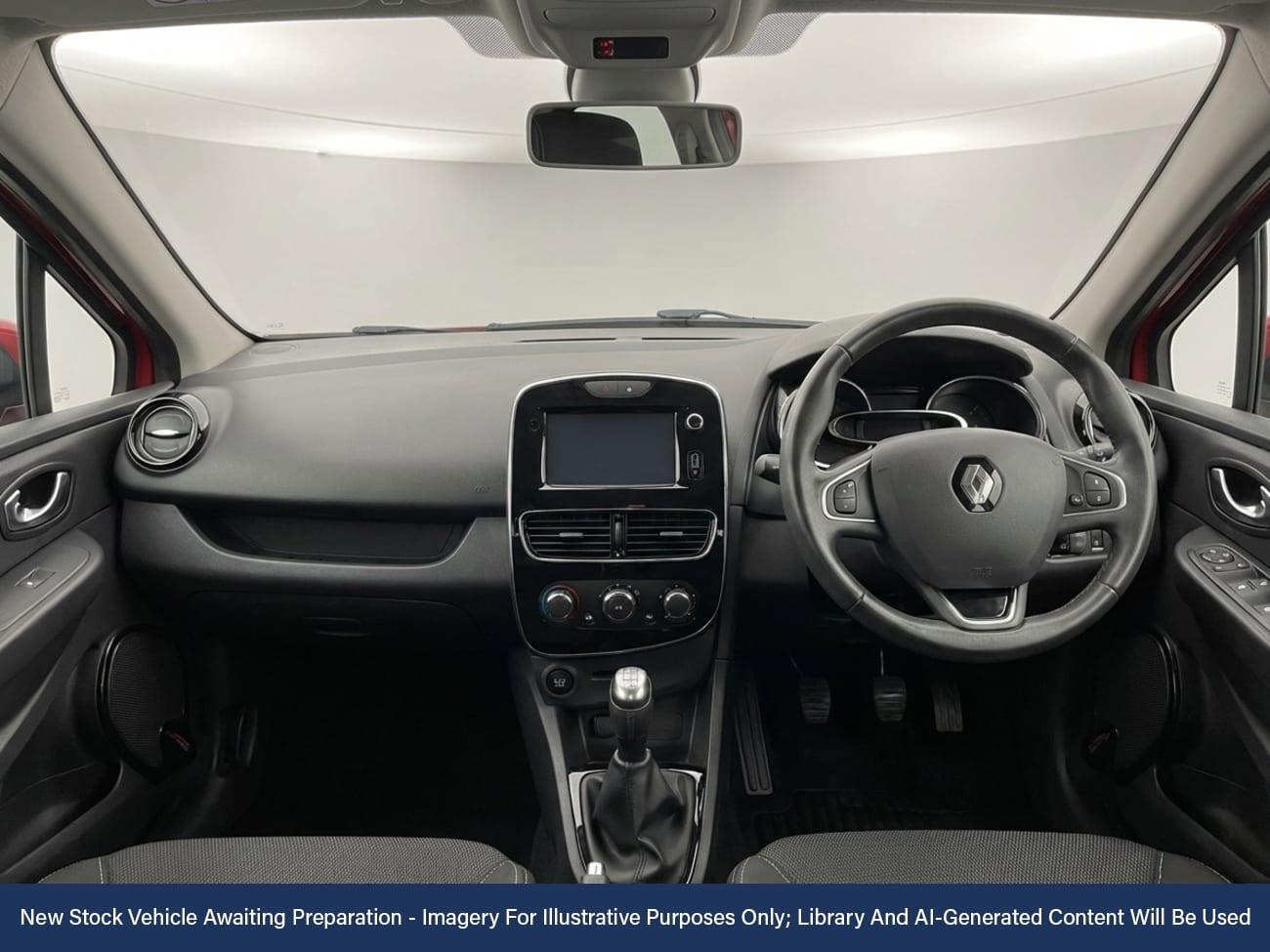Used Renault Clio 2018 for sale - 77872567: Photo 6