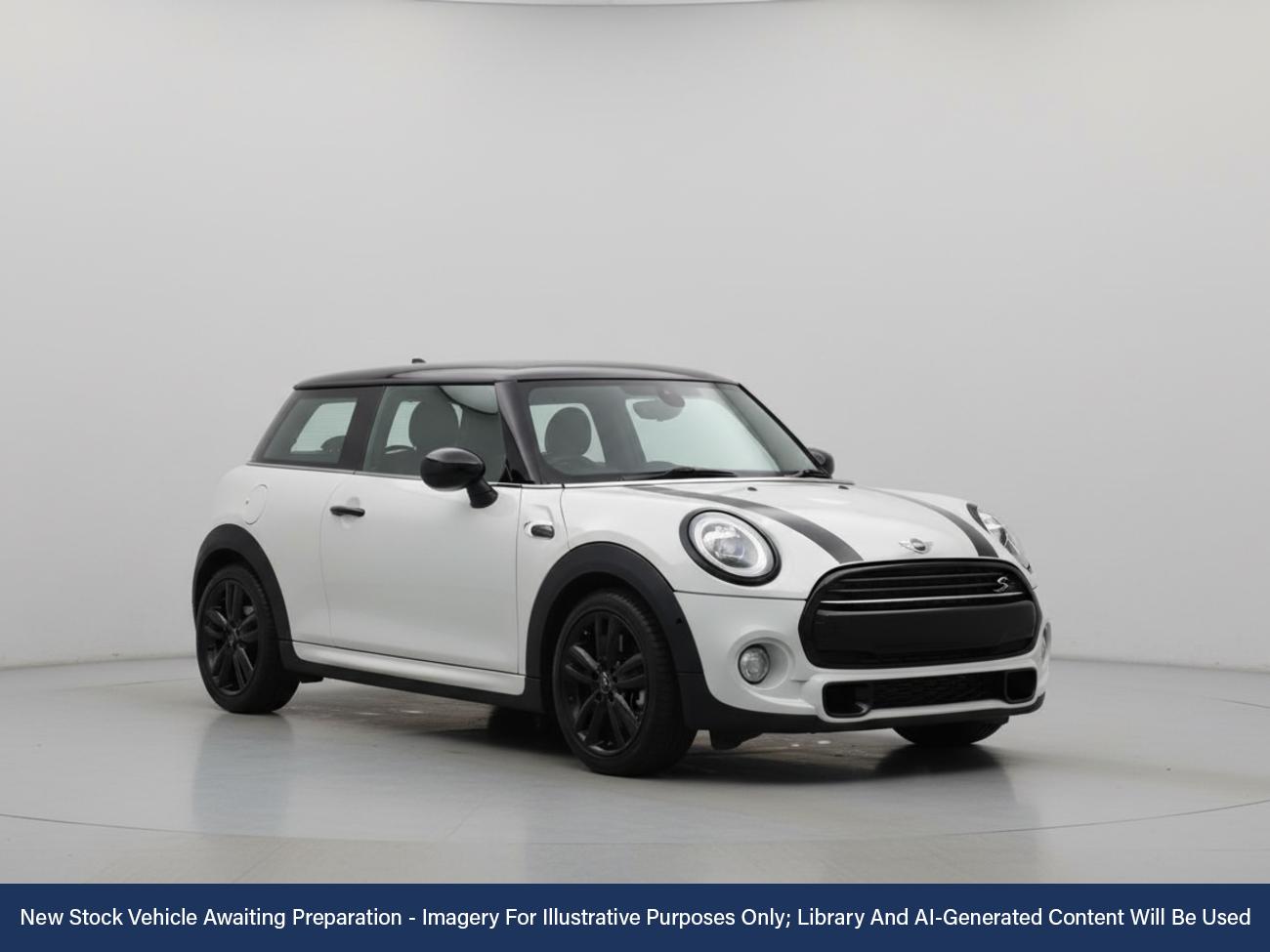 Used MINI Hatch 2021 for sale - 76629936: Photo 1