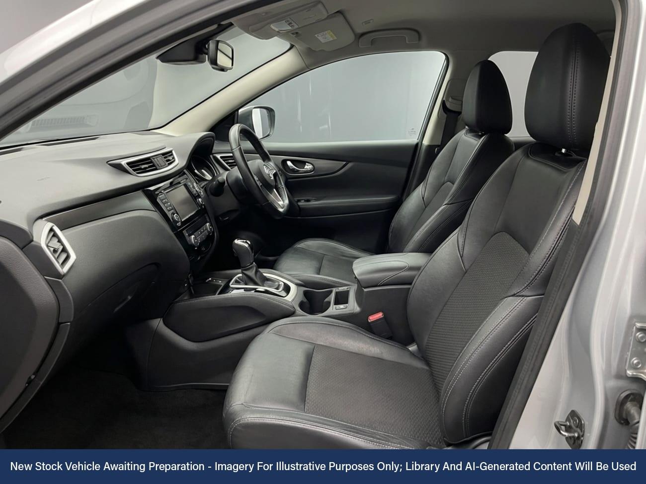 Used Nissan Qashqai 2017 for sale - 77199540: Photo 3