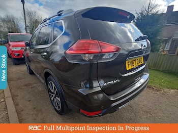 Used Nissan X-Trail 2017 for sale - 76170284: Photo