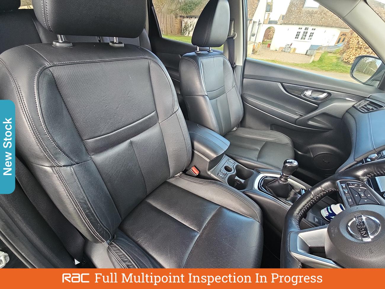 Used Nissan X-Trail 2017 for sale - 76170284: Photo 3