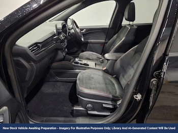 Used Ford Kuga 2023 for sale - 78359382: Photo