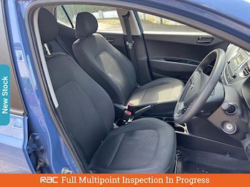 Used Hyundai i10 2017 for sale - 75604961: Photo