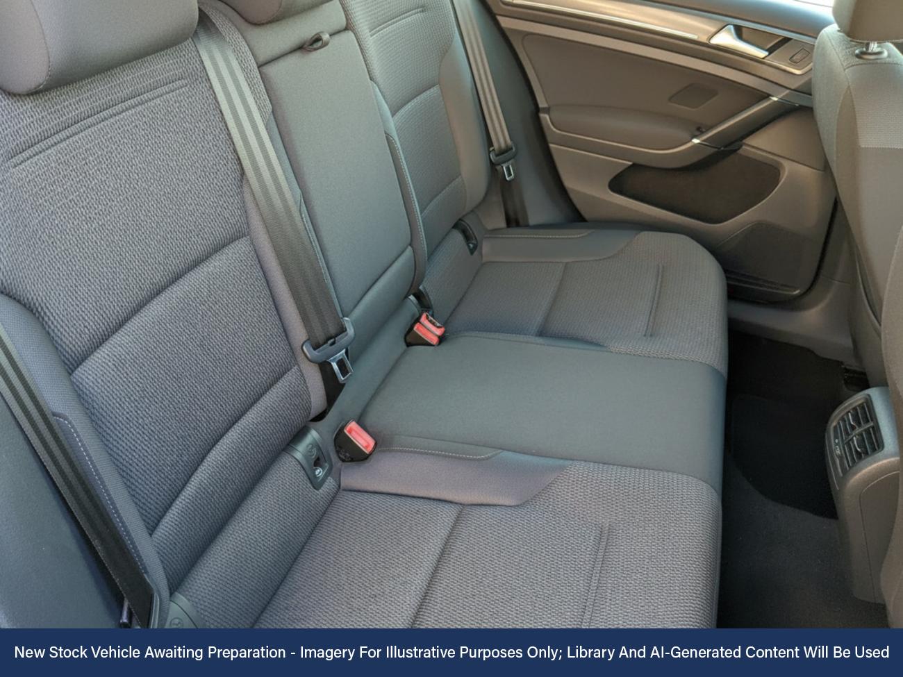 Used Volkswagen Golf 2020 for sale - 77037485: Photo 4