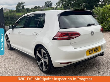 Used Volkswagen Golf 2025 for sale - 75735600: Photo