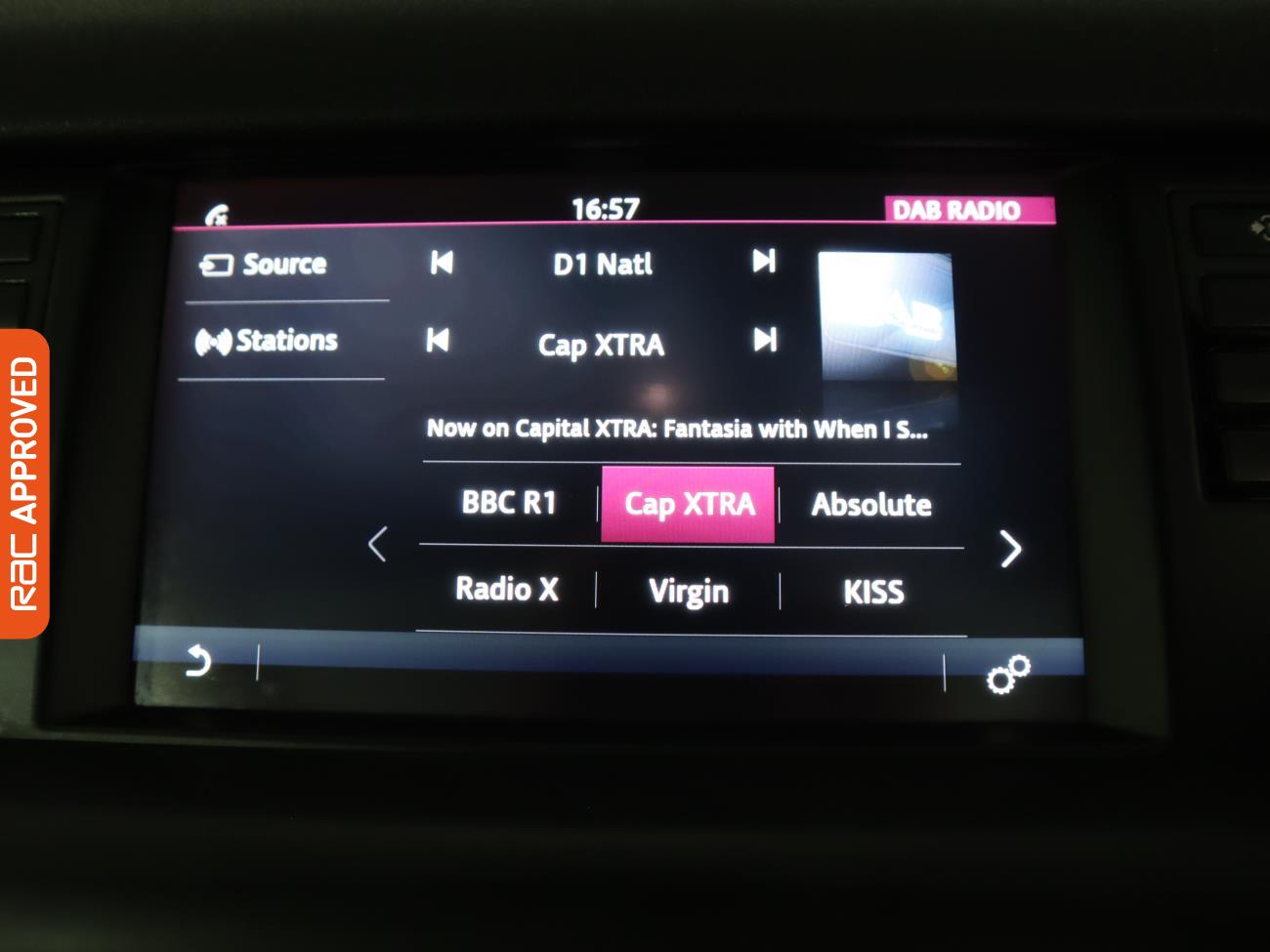 Used Land Rover Discovery Sport 2015 for sale - 76019533: Photo 16