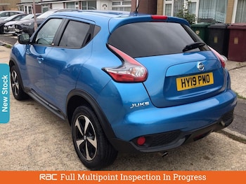 Used Nissan Juke 2019 for sale - 76142202: Photo 2