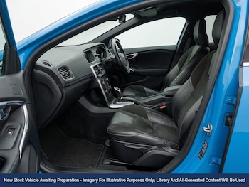 Used Volvo V40 2015 for sale - 78857830: Photo