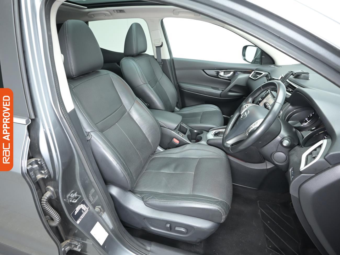 Used Nissan Qashqai 2017 for sale - 77340779: Photo 12