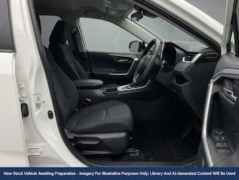 Used Toyota RAV4 2022 for sale - 77072043: Photo