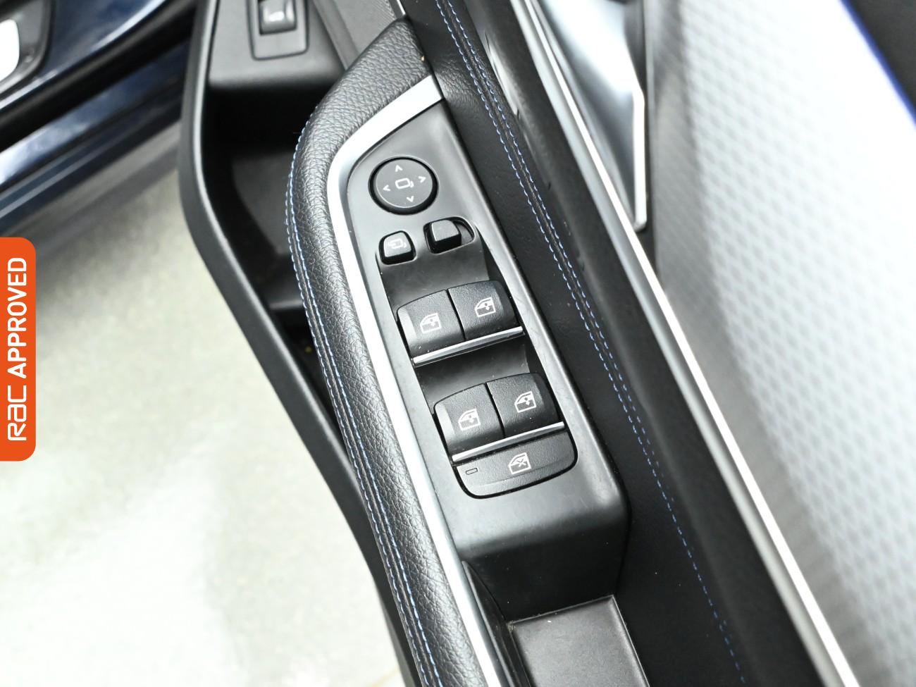 Used BMW 6 Series Gran Turismo 2019 for sale - 76798431: Photo 27