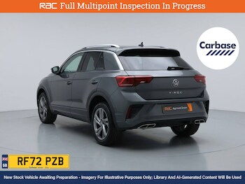 Used Volkswagen T-Roc 2023 for sale - 78422053: Photo
