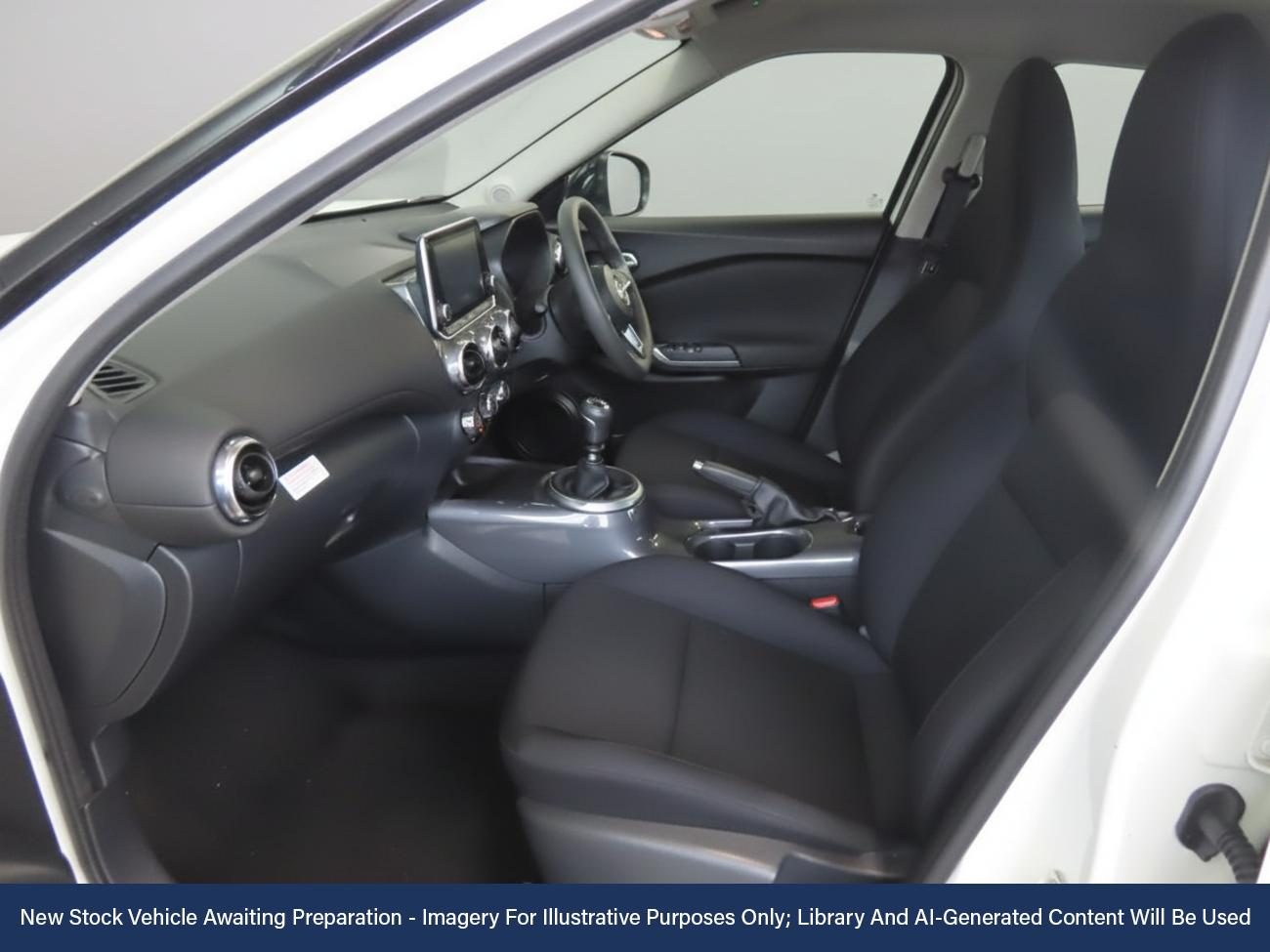 Used Nissan Juke 2023 for sale - 76629854: Photo 2