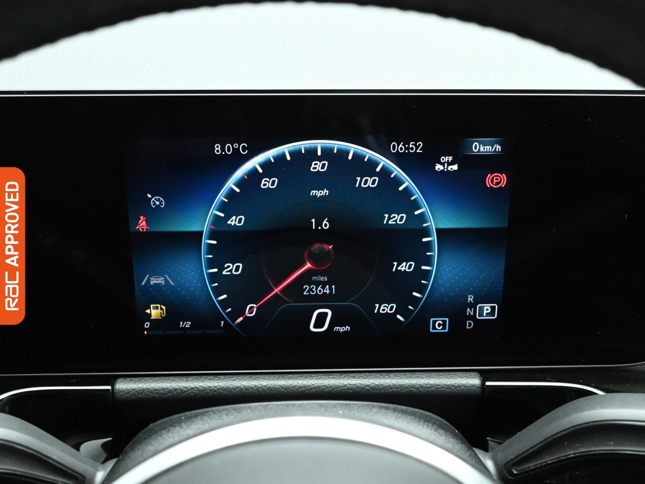 Used Mercedes-Benz GLA 2022 for sale - 76480980: Photo 11