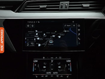 Used Audi Q8 e-tron 2023 for sale - 79163709: Photo