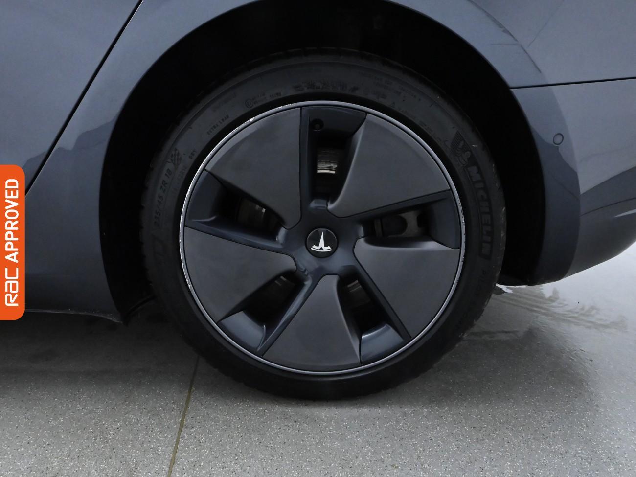 Used Tesla Model 3 2021 for sale - 76495193: Photo 15