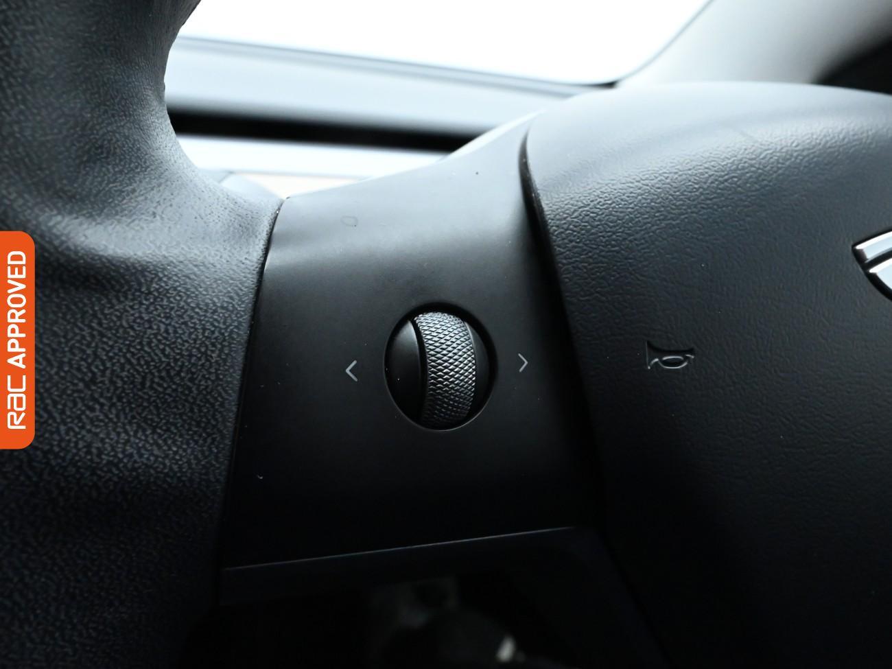 Used Tesla Model 3 2021 for sale - 76495193: Photo 24