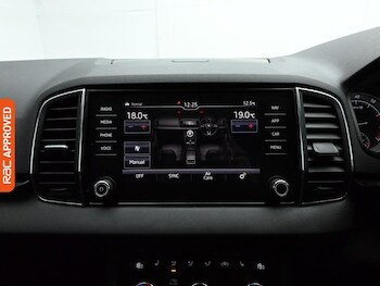 Used Skoda Karoq 2020 for sale - 77006802: Photo