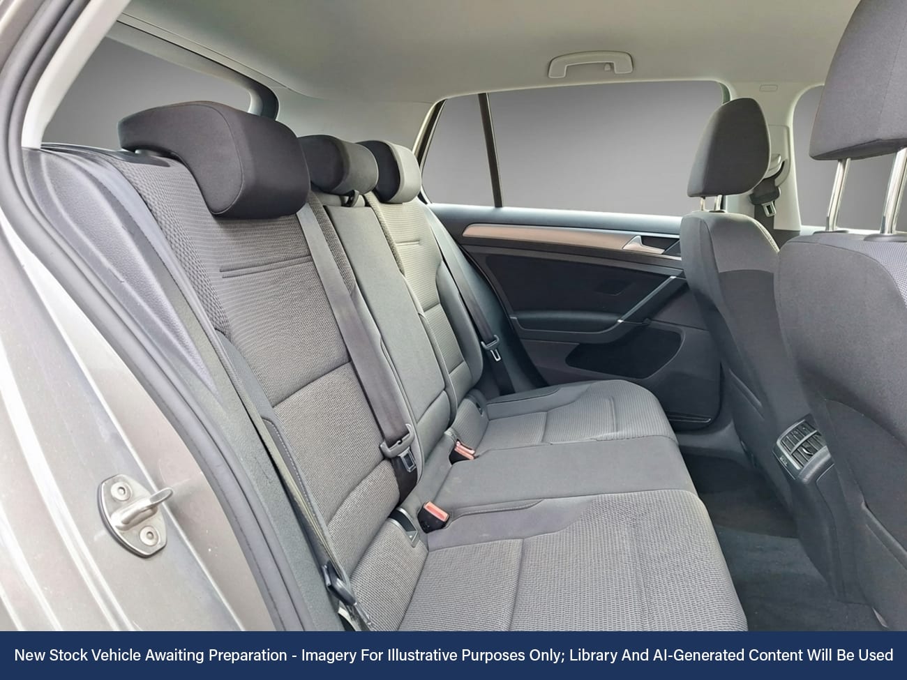 Used Volkswagen Golf 2016 for sale - 77095815: Photo 4