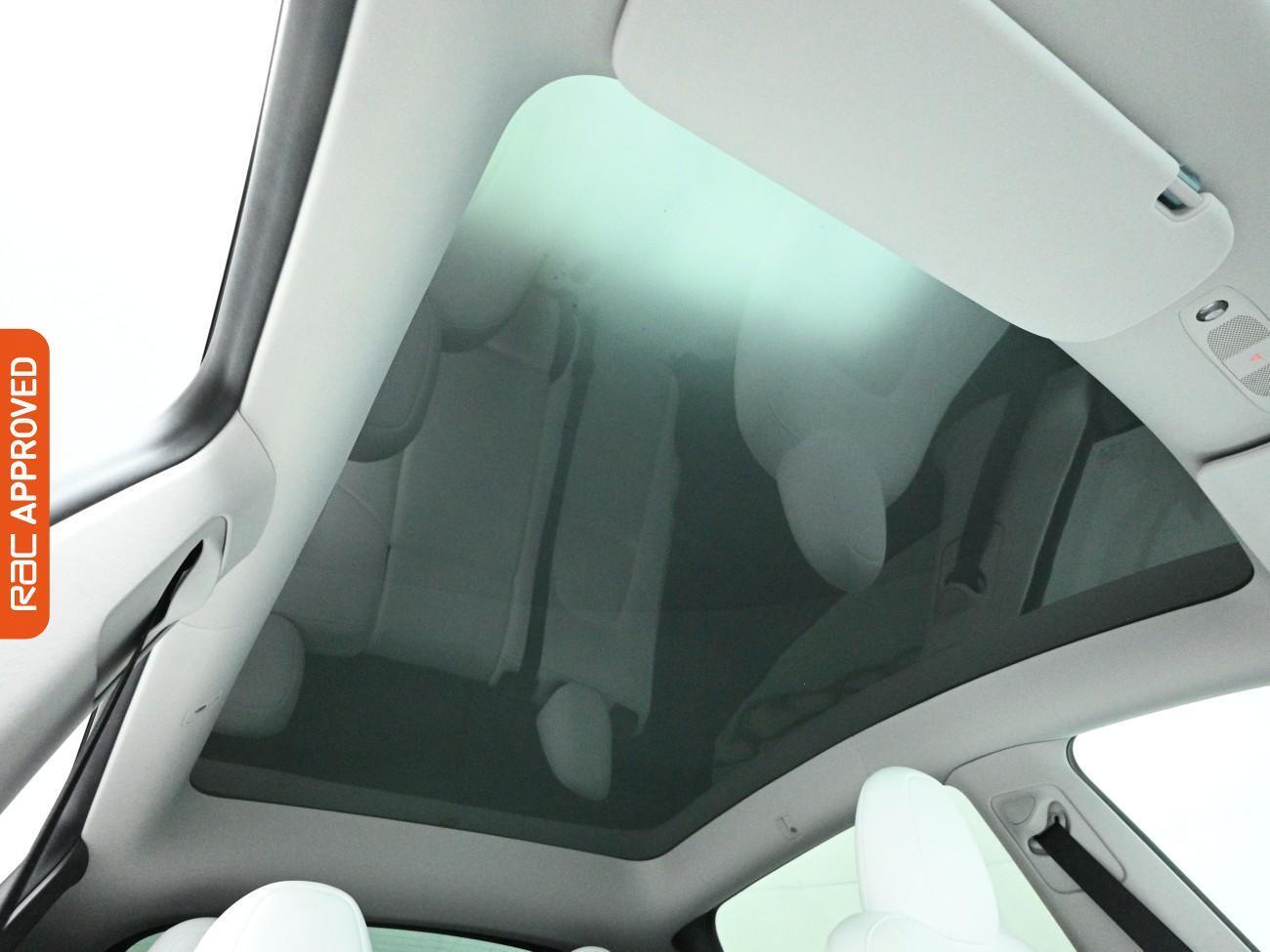 Used Tesla Model Y 2024 for sale - 77981874: Photo 3