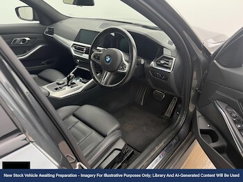 Used BMW 3 Series 2021 for sale - 76750760: Photo