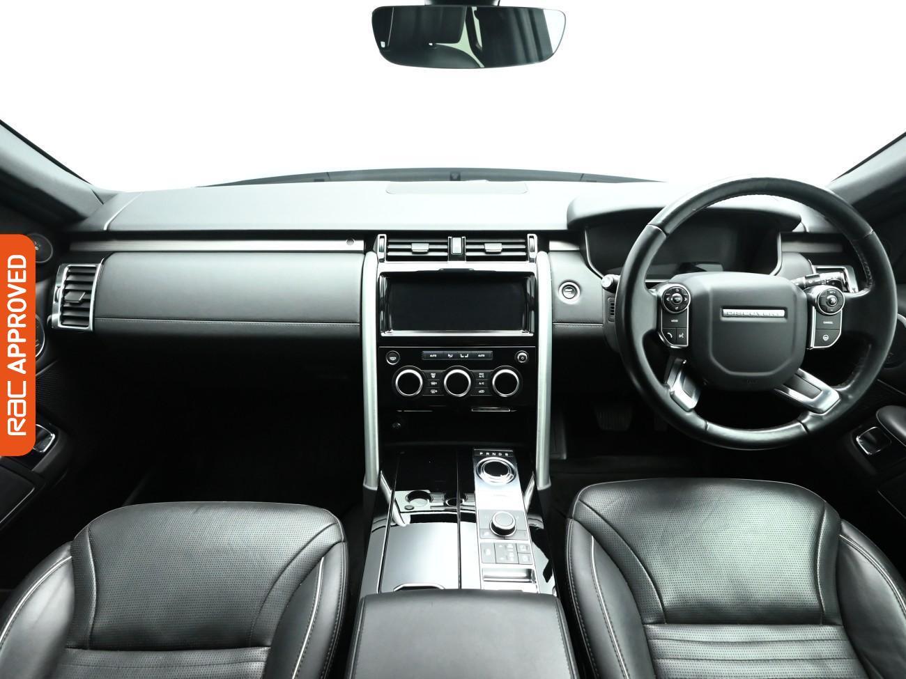 Used Land Rover Discovery 2018 for sale - 76919378: Photo 2