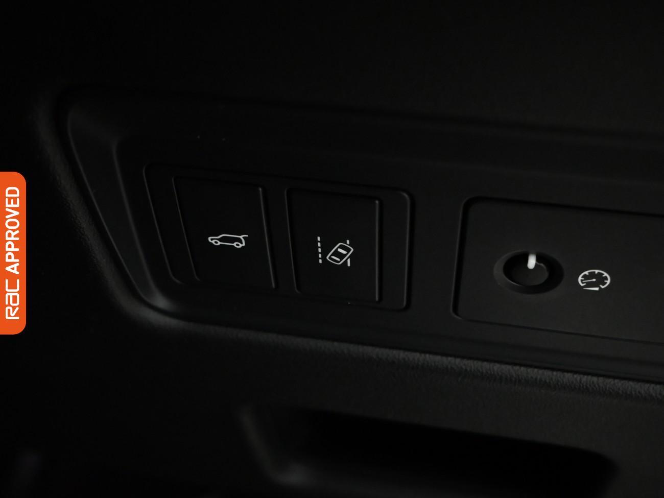 Used Land Rover Discovery 2018 for sale - 76919378: Photo 29