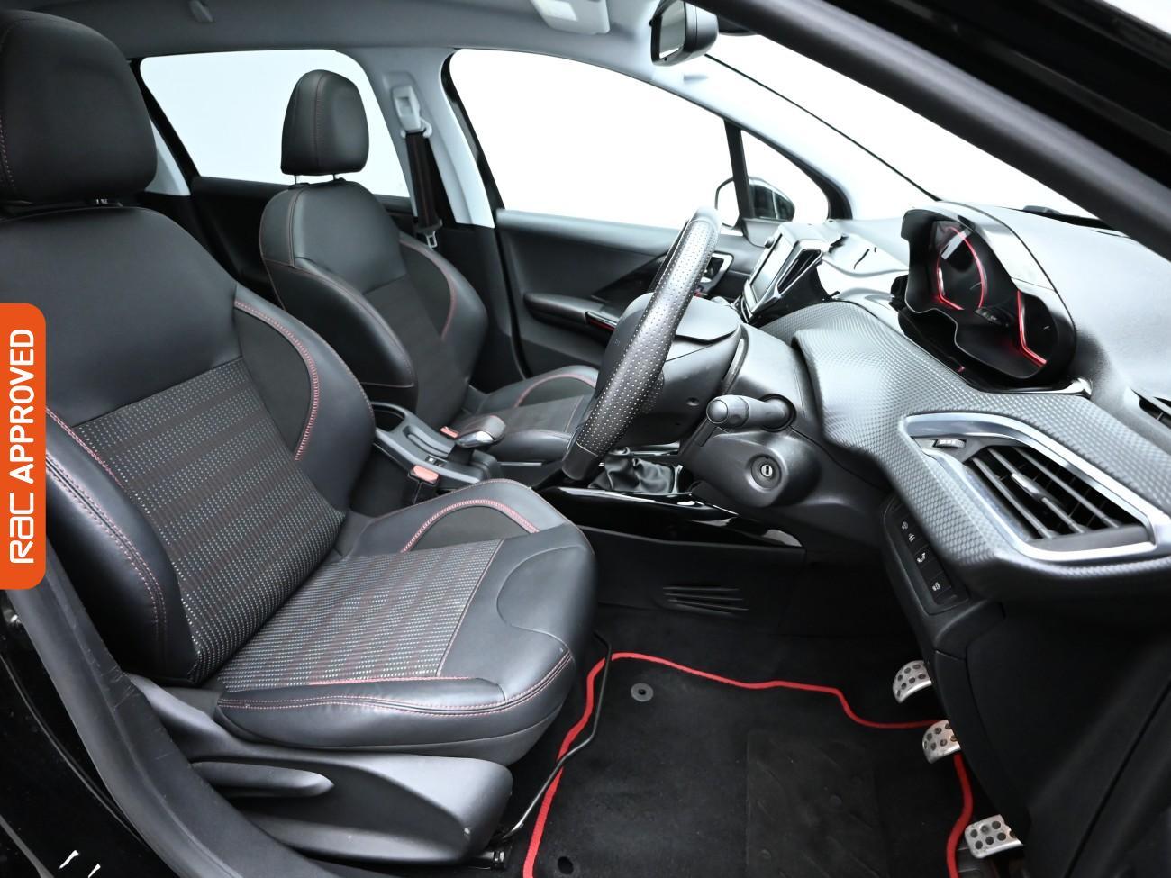 Used Peugeot 2008 2017 for sale - 76299951: Photo 13