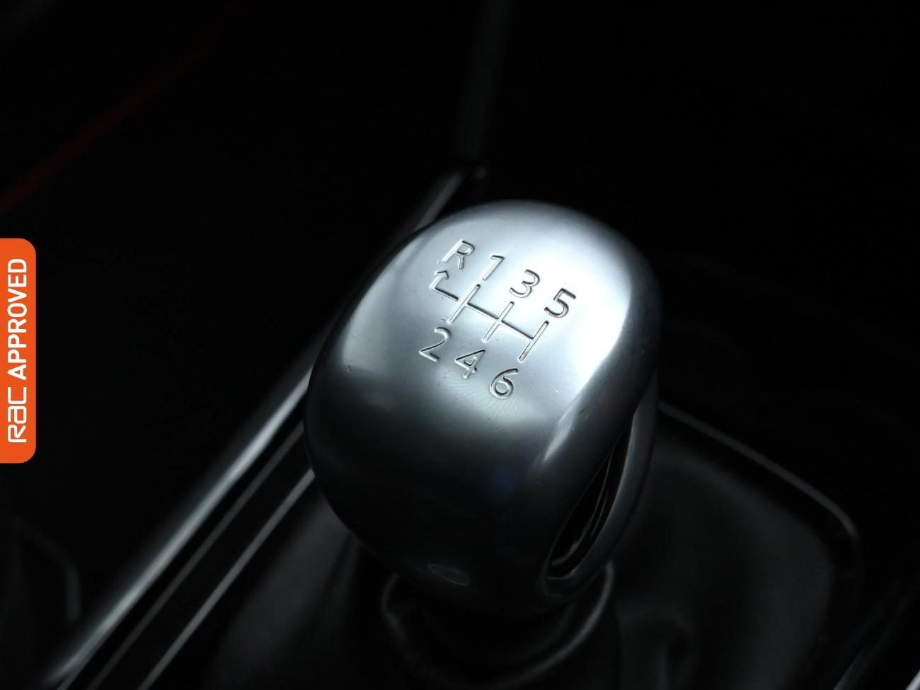 Used Peugeot 2008 2017 for sale - 76299951: Photo 16