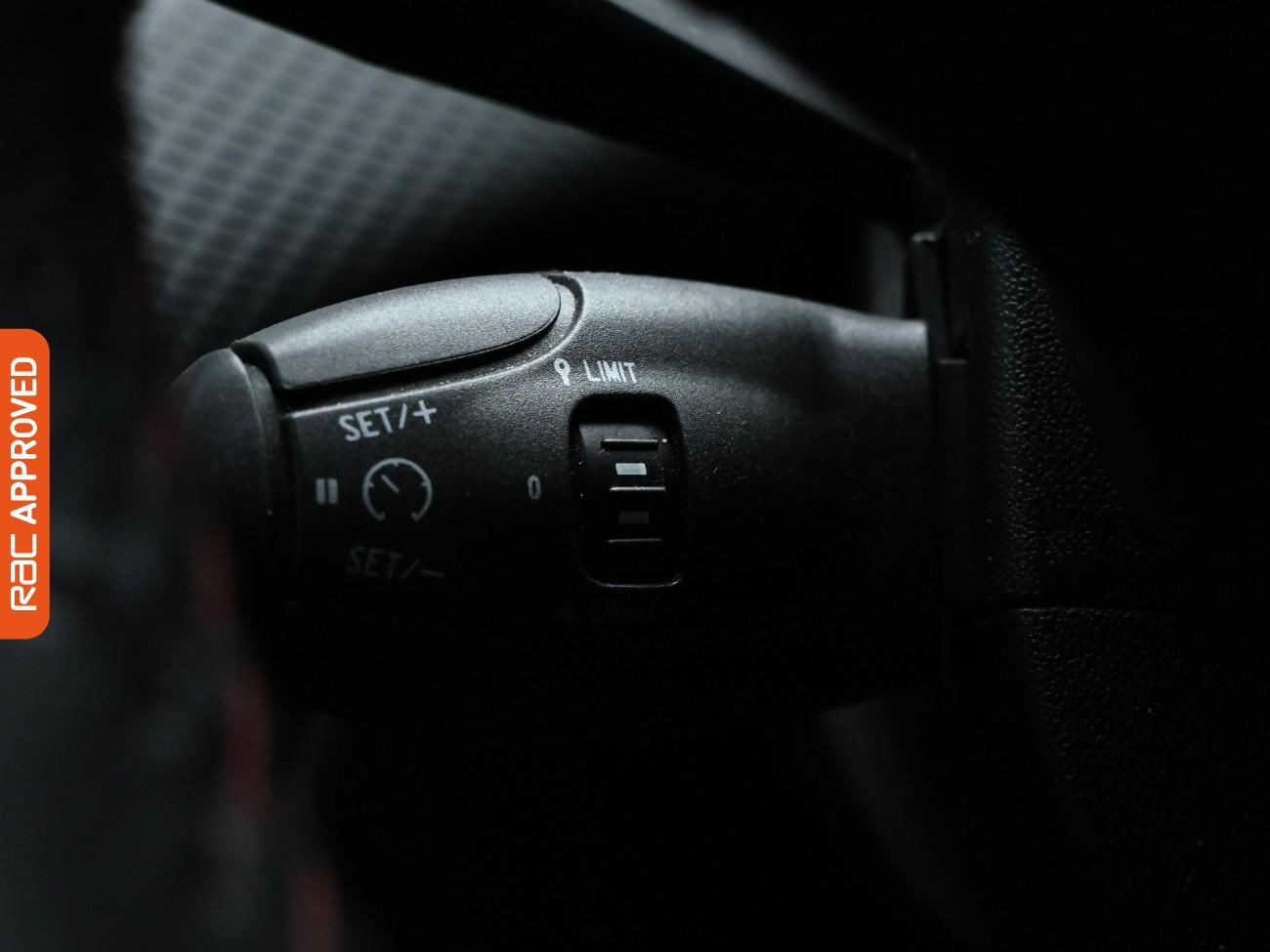 Used Peugeot 2008 2017 for sale - 76299951: Photo 22