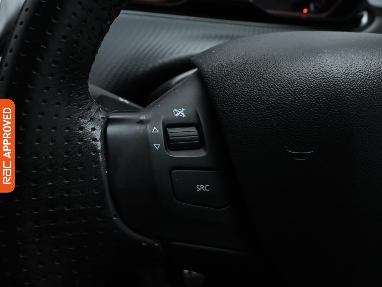 Used Peugeot 2008 2017 for sale - 76299951: Photo 25