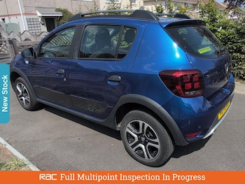 Used Dacia Sandero Stepway 2020 for sale - 75582681: Photo