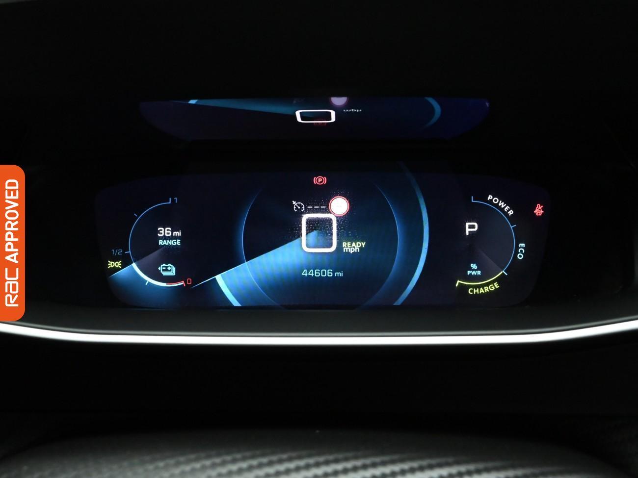 Used Peugeot E-2008 2022 for sale - 77106928: Photo 13