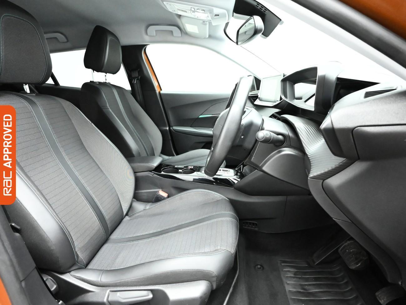 Used Peugeot E-2008 2022 for sale - 77106928: Photo 14