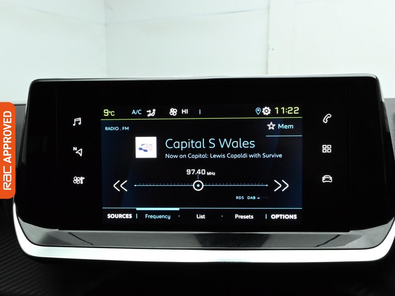 Used Peugeot E-2008 2022 for sale - 77106928: Photo 19