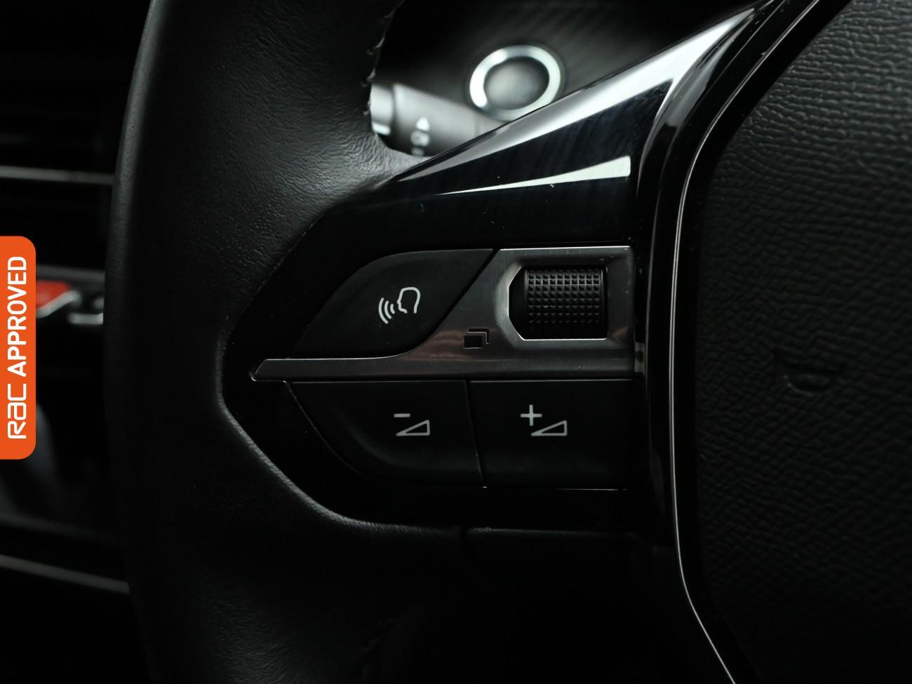 Used Peugeot E-2008 2022 for sale - 77106928: Photo 26