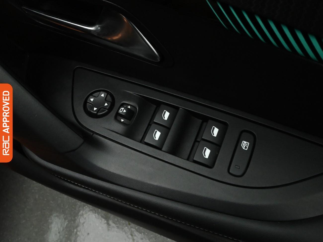 Used Peugeot E-2008 2022 for sale - 77106928: Photo 27