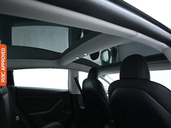 Used Tesla Model 3 2021 for sale - 76263962: Photo