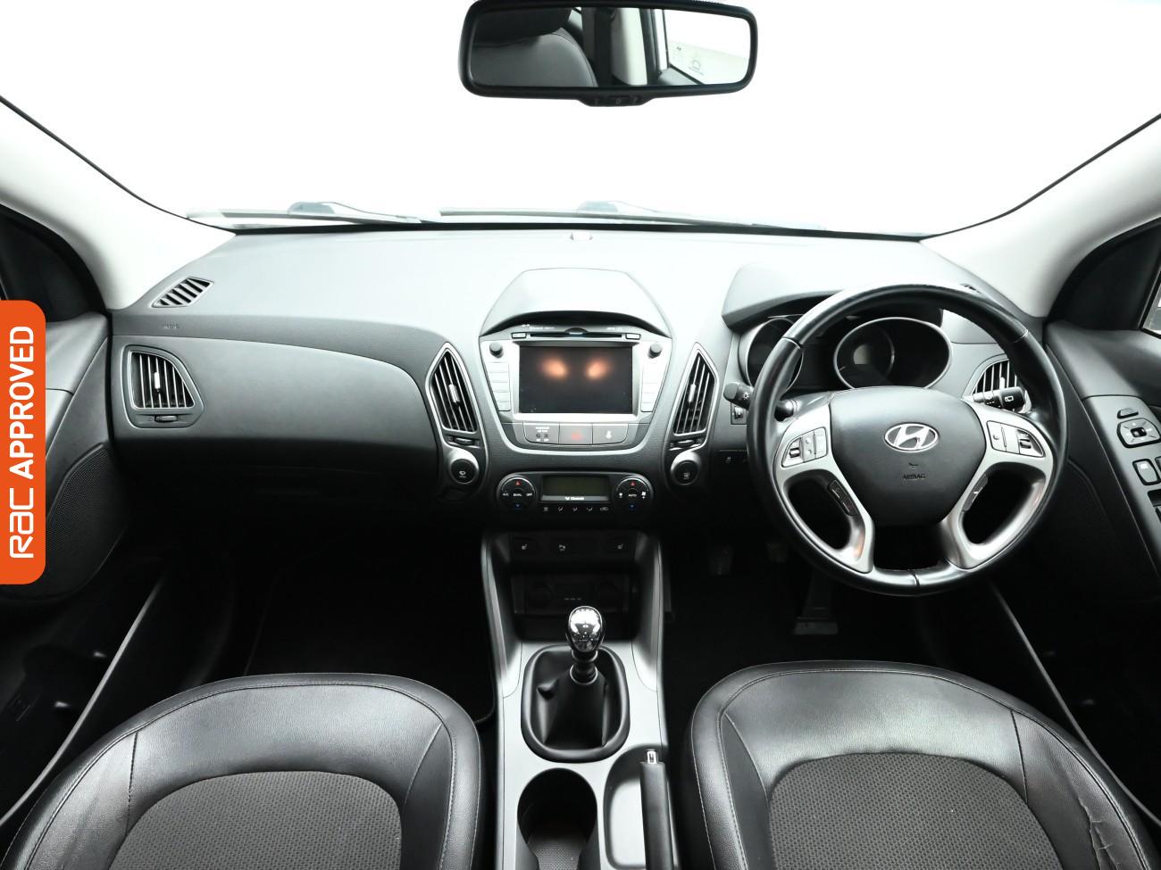 Used Hyundai Ix35 2014 for sale - 76789540: Photo 2