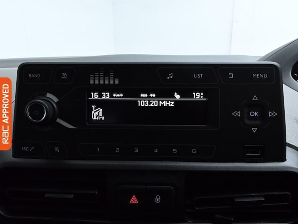 Used Peugeot Rifter 2020 for sale - 76220266: Photo 18